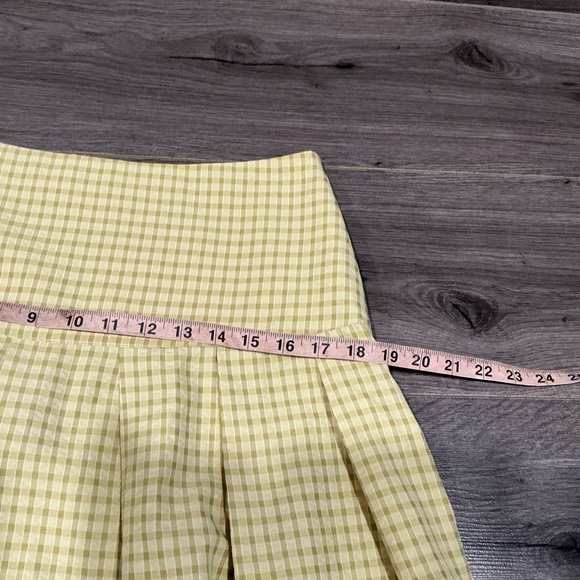 Women’s Checked Pleated Skirt.  Yellow Plaid - Picture 13 of 15